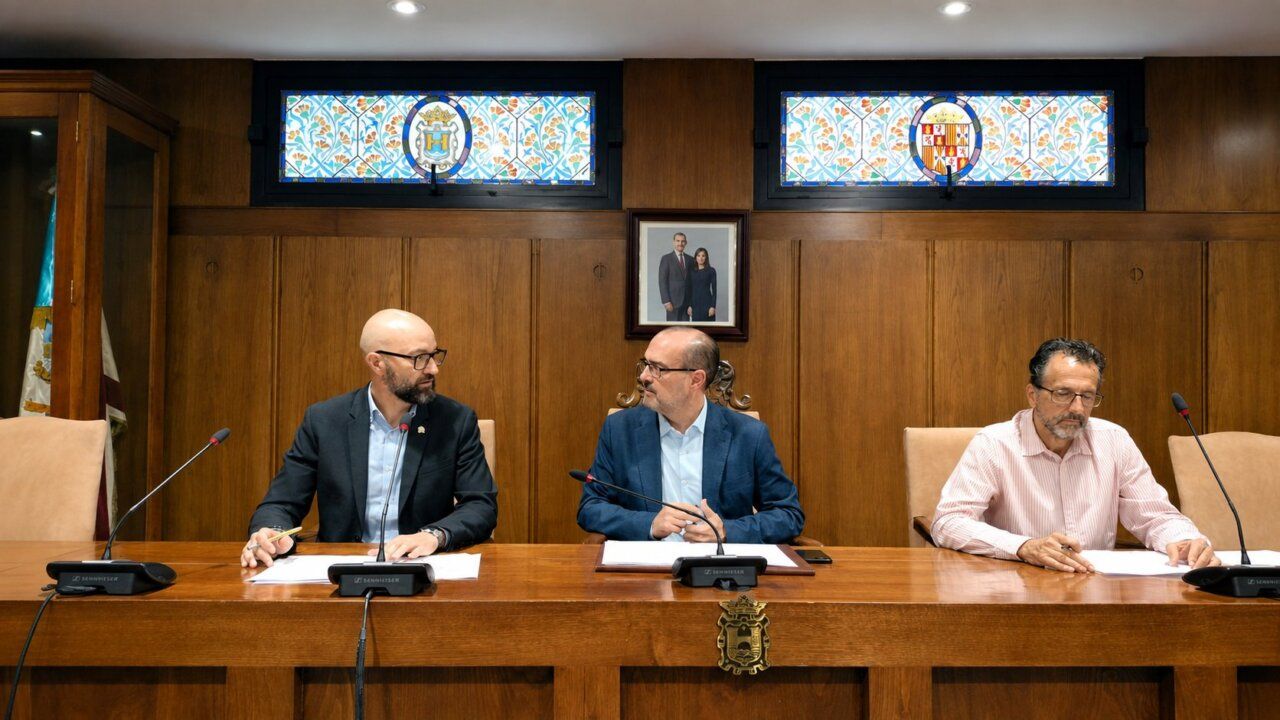 Reunión del Ayuntamiento de Ponferrada sobre seguridad en fiestas