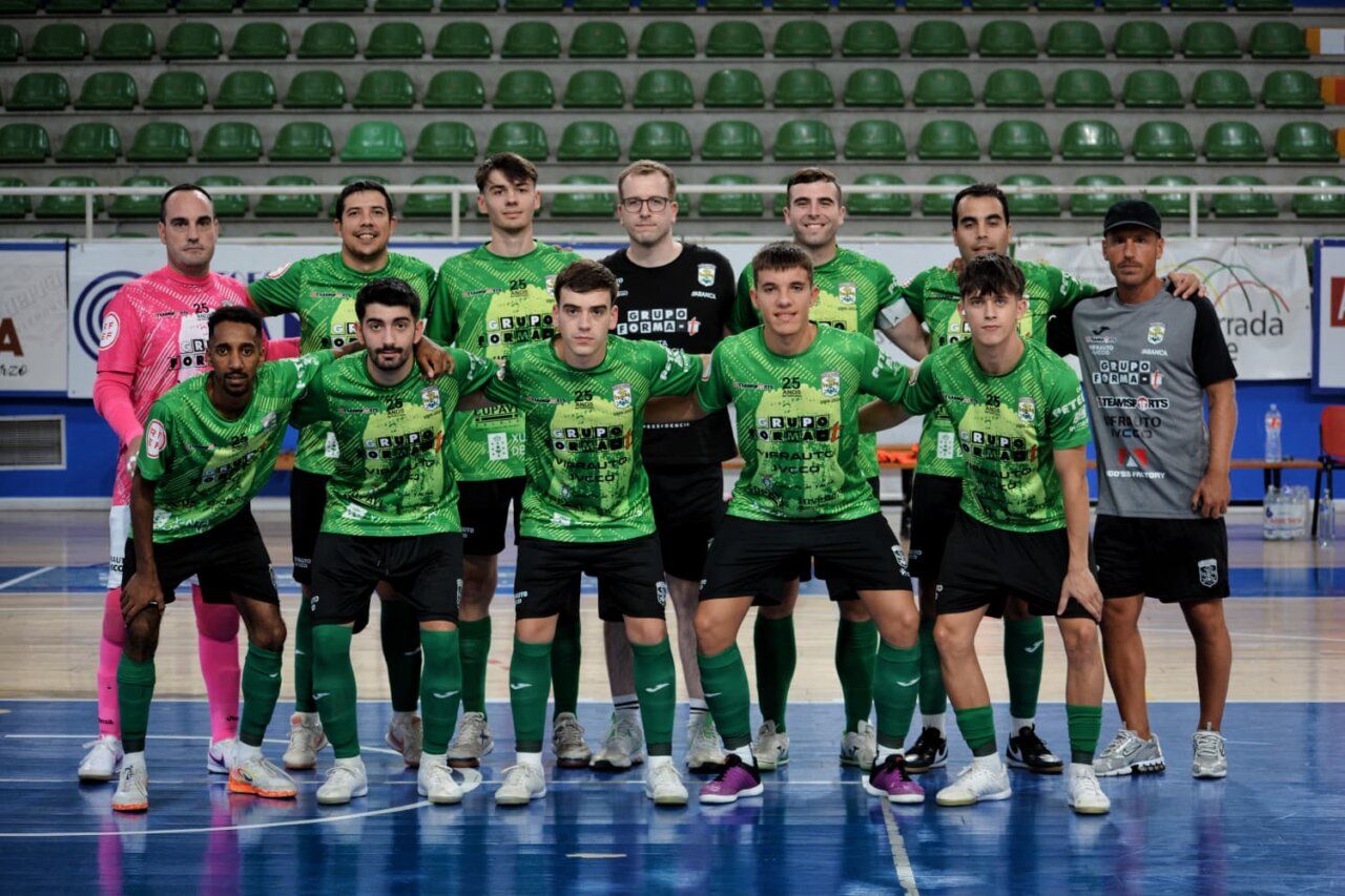 Equipo de fútbol sala Coebb Ponfesala en el IV Trofeo Fiestas de La Encina