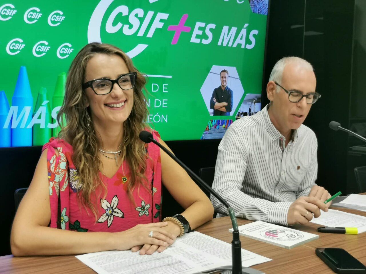 Isabel Madruga y Mariano Gonzalez en rueda de prensa sobre vacantes docentes