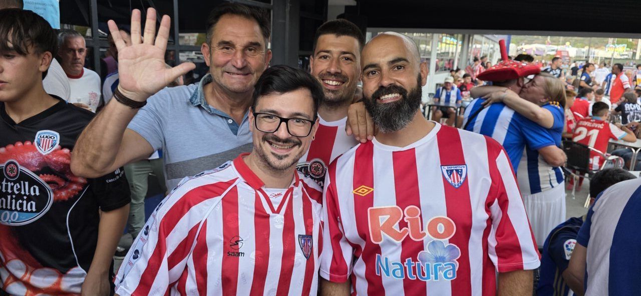 Aficionados de la Ponferradina en el Bar El Toralín