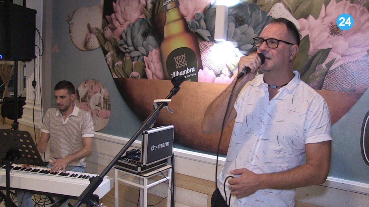 Miguel Cabero y Fran de la Mata en concierto homenaje a Antonio Flores