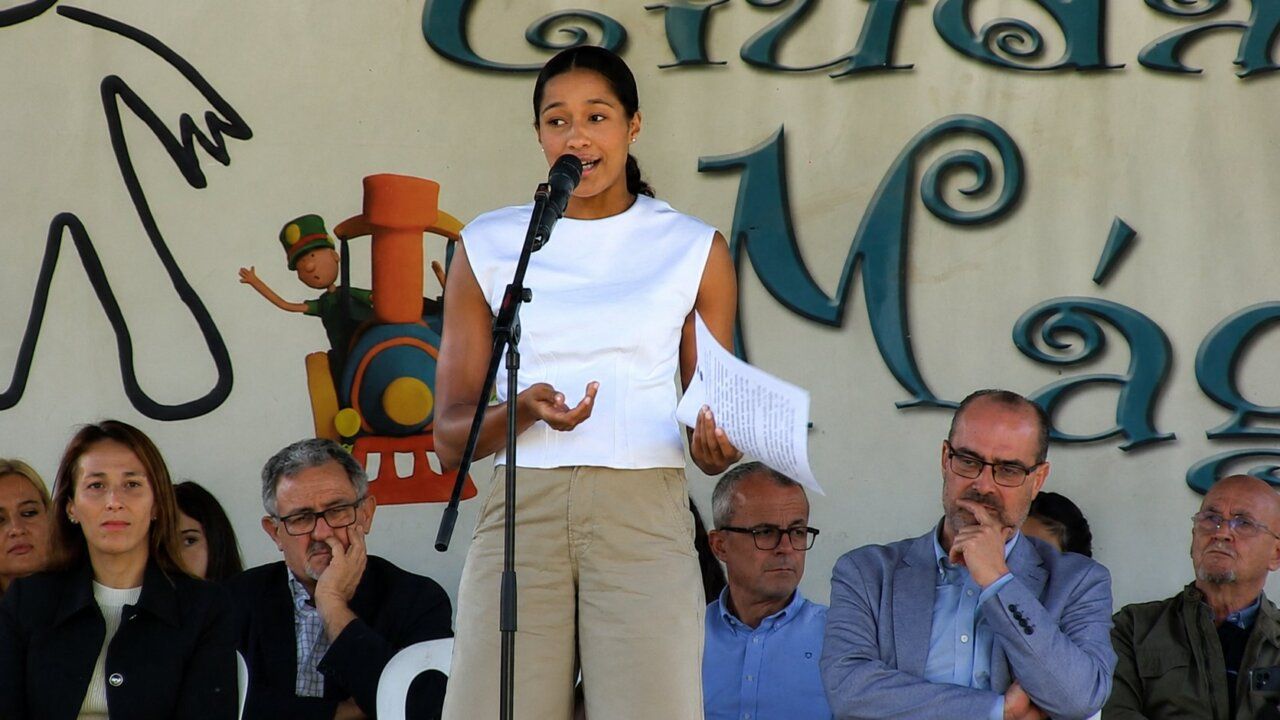 Débora Évora dando un discurso en la inauguración de Cima 2026 en Ponferrada