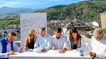 La Banda de Música Ciudad de Ponferrada y la AECC, primeros premiados de la III Gala del Comercio del Bierzo