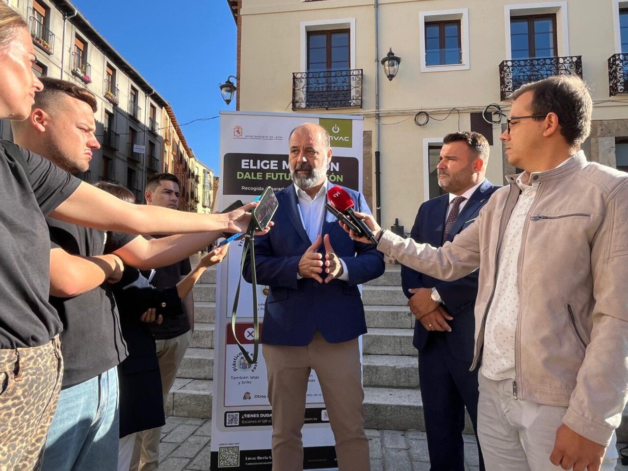 Presentación del nuevo sistema de recogida neumática de residuos en León
