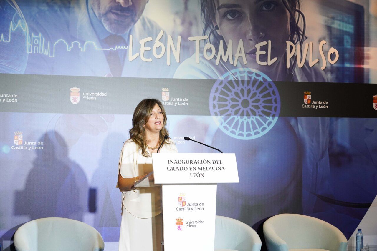 Acto de inauguración del Grado en Medicina en la Universidad de León.