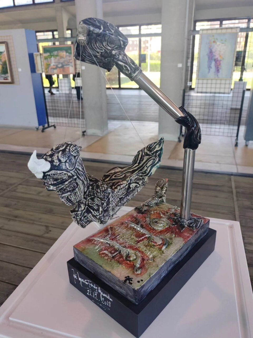 Escultura en exposición en el Museo del Ferrocarril de Ponferrada