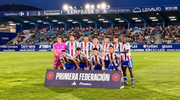La Ponferradina empata sin goles ante el Lugo en un intenso estreno liguero en El Toralín