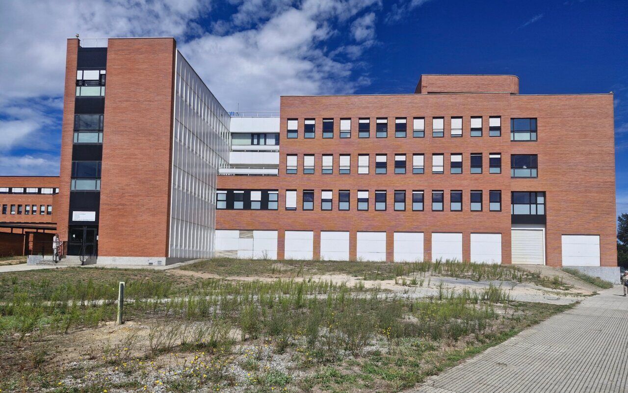 Futura Unidad Satélite de Radioterapia del Hospital El Bierzo en construcción