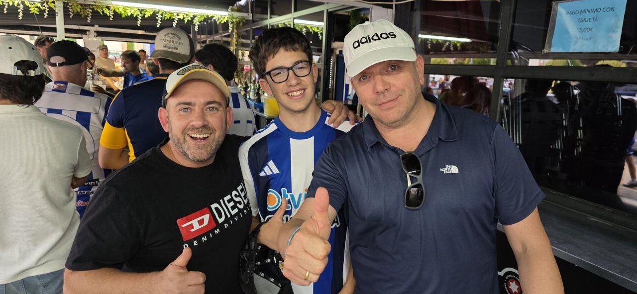 Aficionados de la Ponferradina en el Bar El Toralín