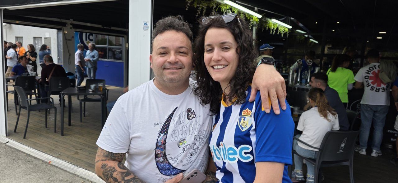 Aficionados de la Ponferradina en el Bar El Toralín
