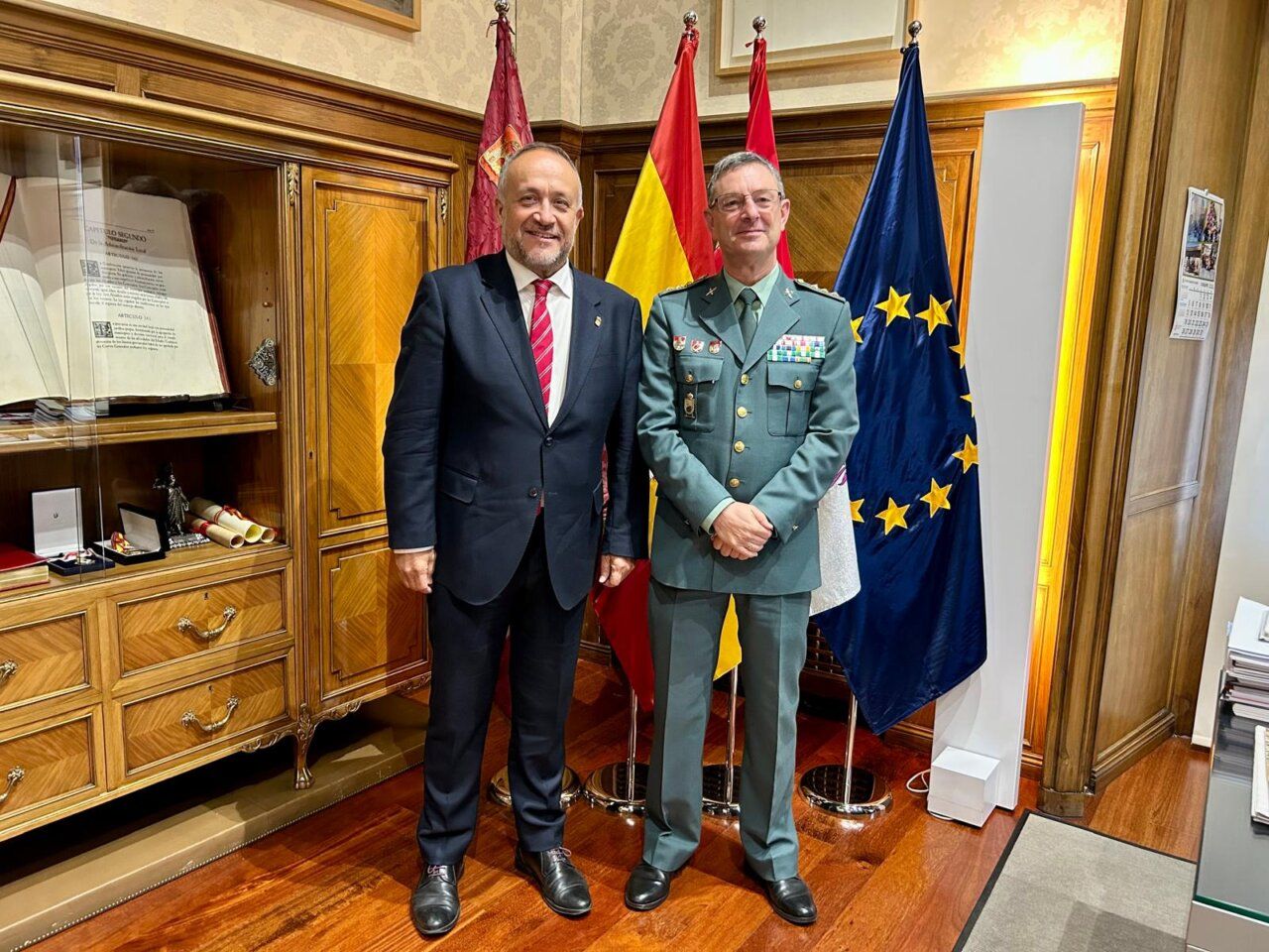 Recepción de despedida al coronel Julio Andrés Gutiérrez en León
