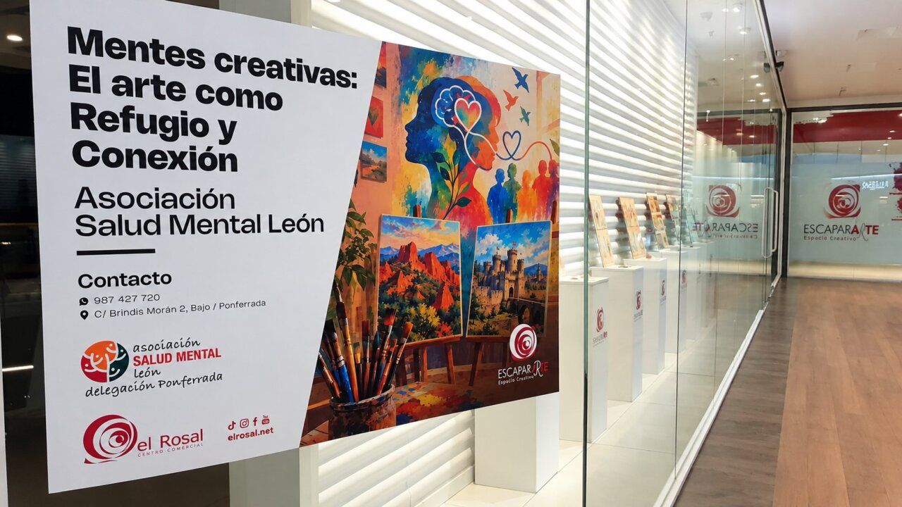 Cartel de la exposición Mentes Creativas en el Centro Comercial El Rosal